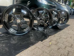 Weds Kranze. 7.0x17", 5x114.3, ET50, �� 70���. ����