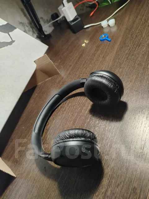 JBL Tune 520BT ����