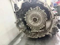 �������� 01j ������������ audi a4 b7 a6 c6 a8 d3 01J300057H ����