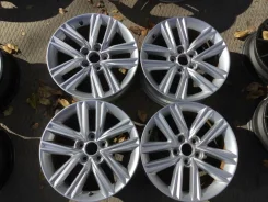 Toyota. 7.5x17", 5x114.3, ET40, �� 60,1���. ����