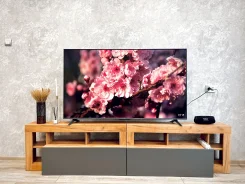iFFALCON. LED ����