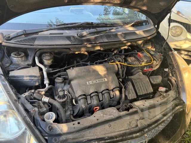 Honda Fit. ��������, 4wd, 1.3 (86��.�.), ������, 105 000����. �� ����