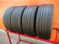 Michelin Pilot Sport 4