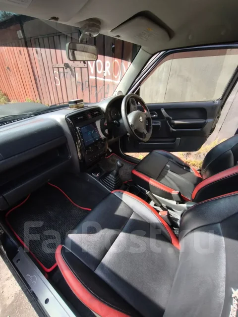 Suzuki Jimny. ��������, 4wd, 0.7, ������, 102 000����. �� ����