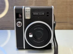Fujifilm Instax Mini 40 ����