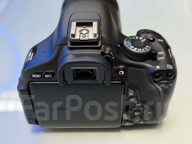 Canon EOS 600D Kit ����