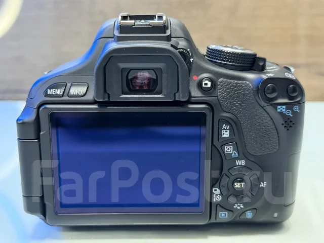 Canon EOS 600D Kit ����