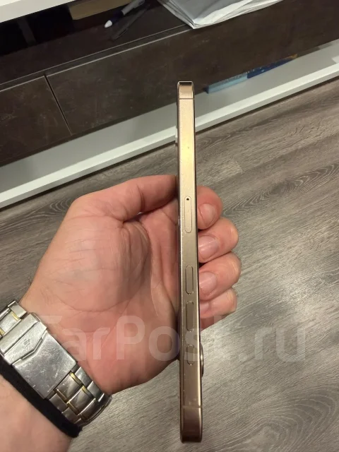 Apple iPhone 16 Pro Max. �/�, 256 ��, �������, 3G, 4G LTE, 5G, NFC, eSIM, ������� �������, ������������ ������� ����