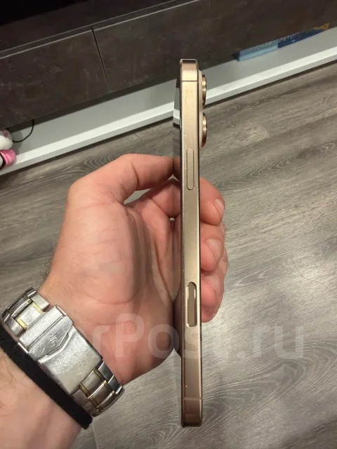 Apple iPhone 16 Pro Max. �/�, 256 ��, �������, 3G, 4G LTE, 5G, NFC, eSIM, ������� �������, ������������ ������� ����