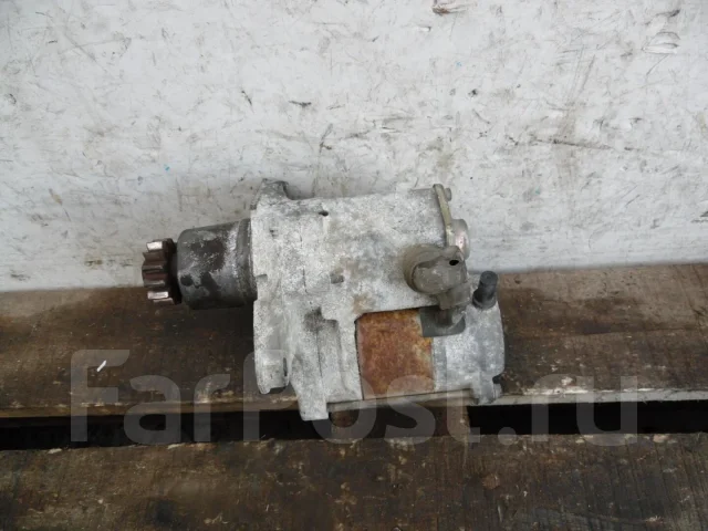 ������� Toyota RAV4 2810074130 ����