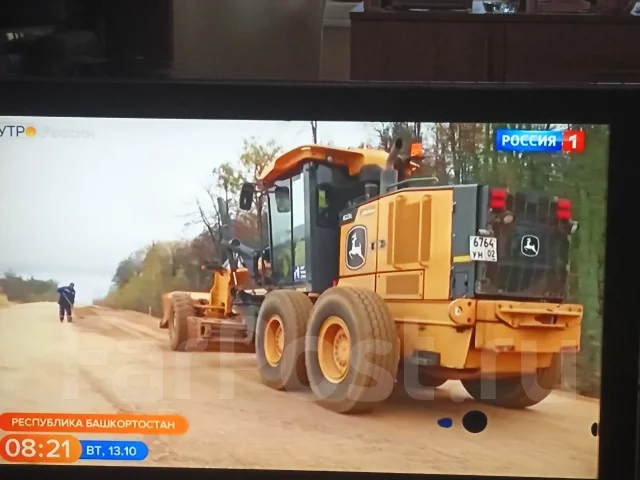 Samsung. LCD (��) ����
