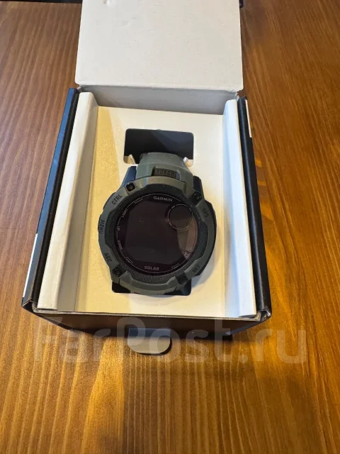 Garmin Instinct 2. GPS, NFC, IP68 ����
