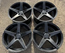 HTL. 9.0x18", 5x114.3, ET35, �� 73,1���. ����