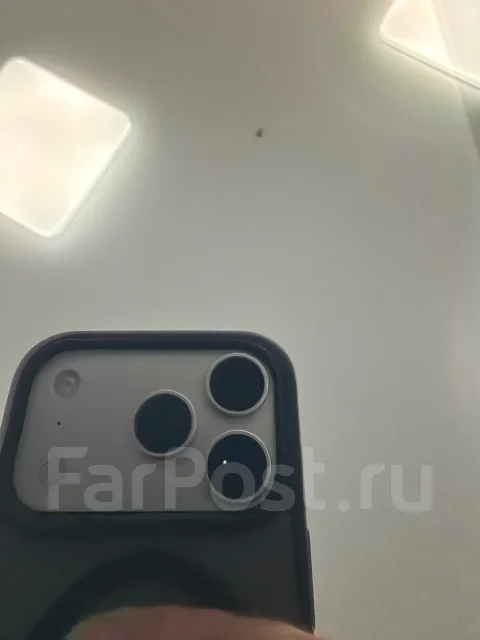 Apple iPad 11. 11 ������, ������ 256 �� ����
