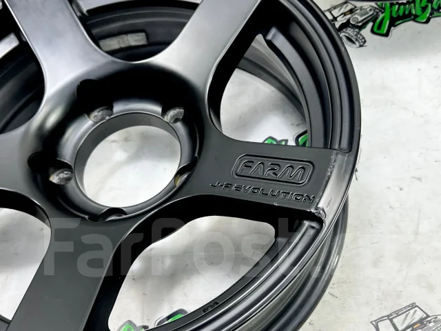 Motor Farm J-Revolution. 5.5x16", 5x139.7, ET-25, �� 108,1���. ����