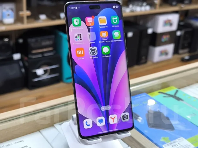 Xiaomi 13 Lite. �/�, 128 �� ����