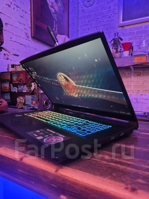 MSI Katana 17 B12VFK. 17.3", ��� 16 ��, ���� 512���, WiFi: 1, Bluetooth: 1, ����������� �� 4��. ����