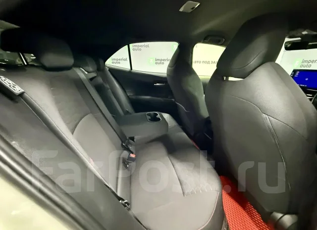Toyota Corolla. �������, ��������, 1.2 (116��.�.), ������, 113 000����. �� ����