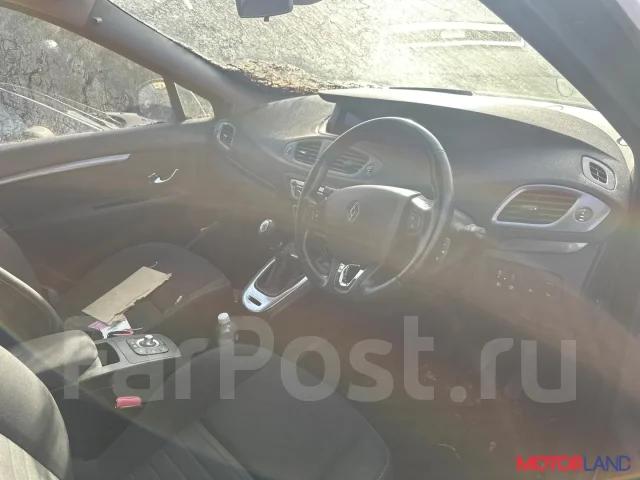 ���������� ��������� Renault Scenic 2012-2016 21482708 752100007R ����