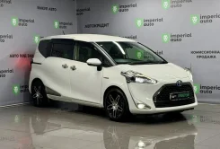 Toyota Sienta. �������, ��������, 1.5 (74��.�.), ������, 130 000����. �� ����