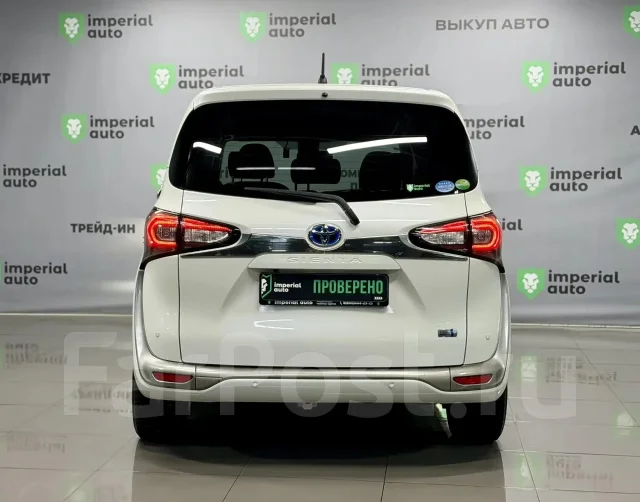 Toyota Sienta. �������, ��������, 1.5 (74��.�.), ������, 130 000����. �� ����