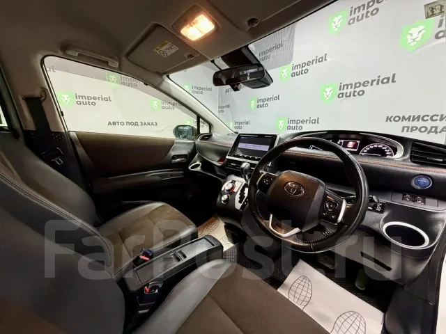 Toyota Sienta. �������, ��������, 1.5 (74��.�.), ������, 130 000����. �� ����