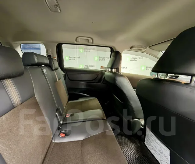 Toyota Sienta. �������, ��������, 1.5 (74��.�.), ������, 130 000����. �� ����