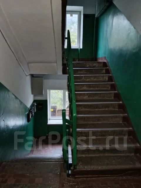 ��������, ����� ����������� 33. ��������, ������� ����, 14,6���.��., 4/4 ����. ������� ������ ����