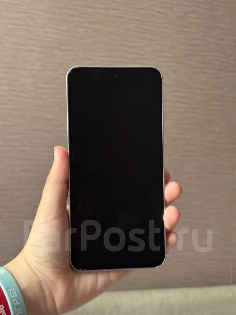 Samsung Galaxy S24 FE. �/�, 256 ��, �����, 5G, NFC, eSIM, ������� �������, ������������ ������� ����