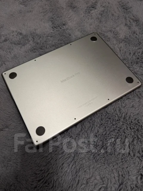 Apple MacBook Pro 14 2021. 14", 5����, ��� 16 ��, ���� 1 000���, WiFi: 1, Bluetooth: 1, ����������� �� 9��. ����