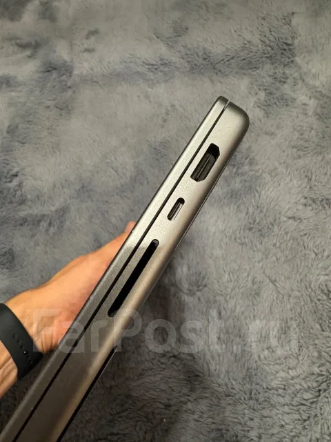 Apple MacBook Pro 14 2021. 14", 5����, ��� 16 ��, ���� 1 000���, WiFi: 1, Bluetooth: 1, ����������� �� 9��. ����