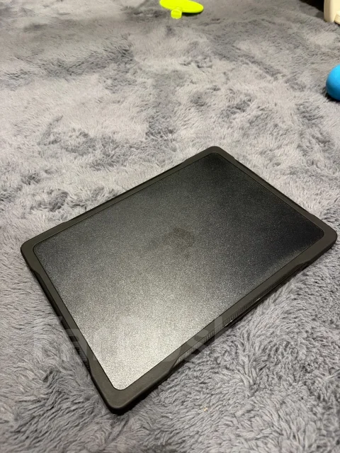 Apple MacBook Pro 14 2021. 14", 5����, ��� 16 ��, ���� 1 000���, WiFi: 1, Bluetooth: 1, ����������� �� 9��. ����