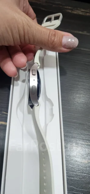 Samsung Galaxy Watch6. GPS, NFC, SIM-�����, IP67, IP68 ����