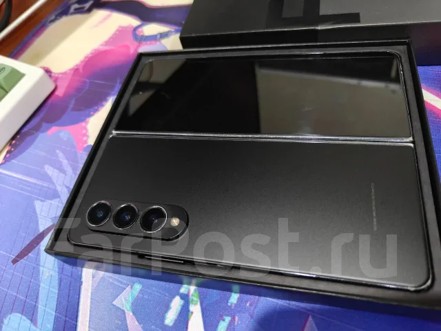 Samsung Galaxy Z Fold4. �/�, 256 ��, ������, 3G, 4G LTE, 5G, Dual-SIM ����