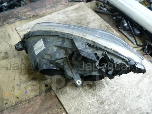 ���� Mercedes C-Class 35625, ������ A2048208861 ����