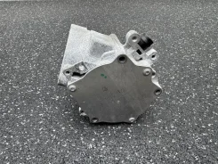 ��������� ����� Audi Q3 2015 06L145100F 8U CULB 06L145100F ����