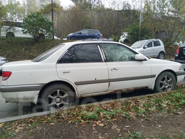 Toyota Carina. �������, ��������, 1.8, ������ ����