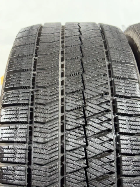 Bridgestone Blizzak VRX2. ������, ��� �����, 2019 ���, �/�, ����� 5 % ����