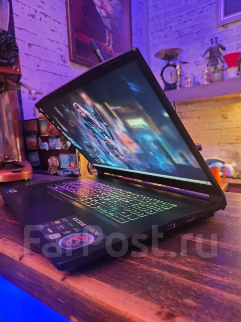 MSI Katana 17 B12VEK. 17.3", ��� 16 ��, ���� 512���, WiFi: 1, Bluetooth: 1, ����������� �� 4��. ����