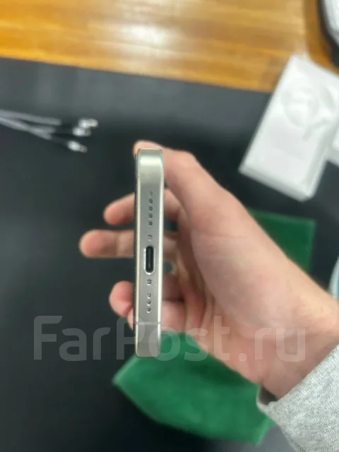 Apple iPhone 15 Pro. �/�, 256 ��, ����������� ����