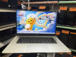 Huawei. 15.6", ��� 16 ��, ���� 509���, WiFi: 1, Bluetooth: 1 ����