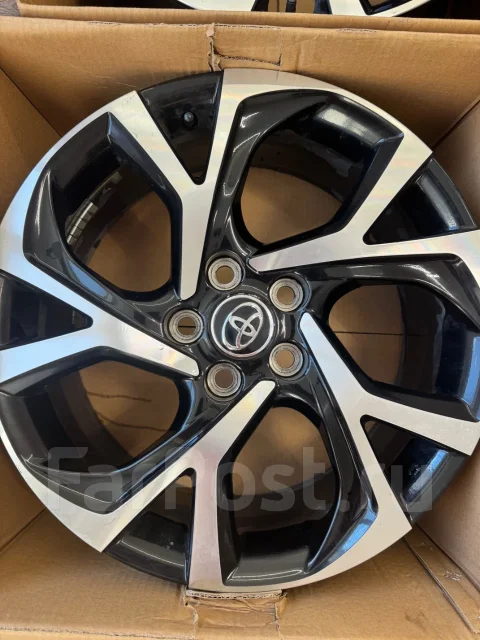 Toyota. x18", 5x114.3 ����