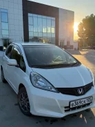 Honda Fit. ��������, ��������, 1.3 (99��.�.), ������, 91 000����. �� ����