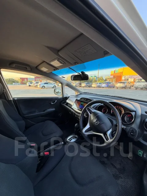 Honda Fit. ��������, ��������, 1.3 (99��.�.), ������, 91 000����. �� ����