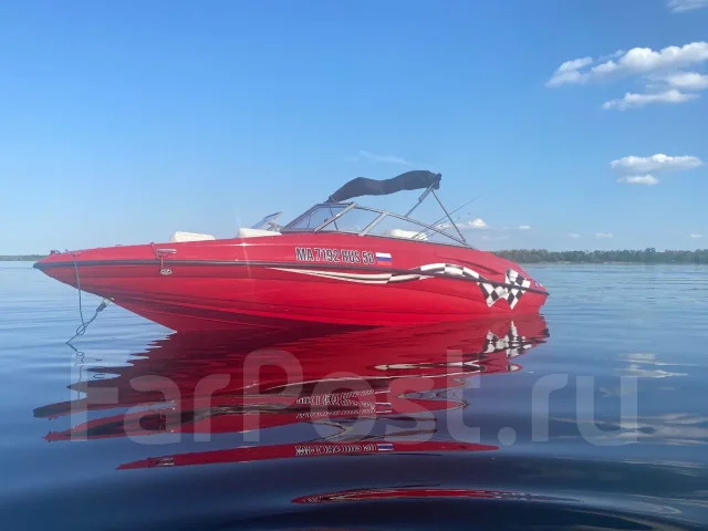 Crownline. 2006 ���, ����� 6��., ��������� ������������, 220��.�., ������ ����