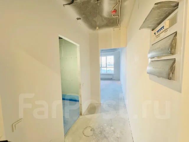 1-���������, ����� ���������� 17/4. �������, ���������, 21,8���.��., 1/26 ����. �������� ����