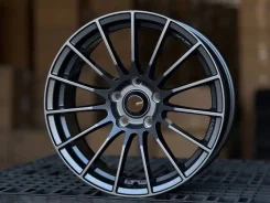 Enkei Racing Revolution RS05RR
