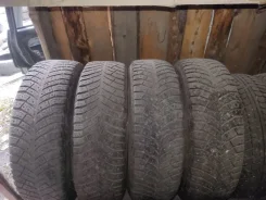 Michelin X-Ice North 4