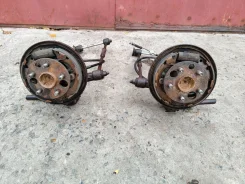 ������� ������ � ����� ����� ��� Toyota 42305-20300 ����