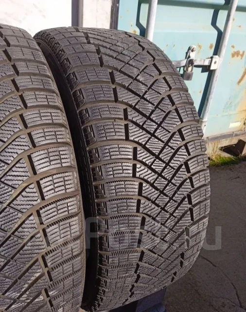 Pirelli Ice Zero FR